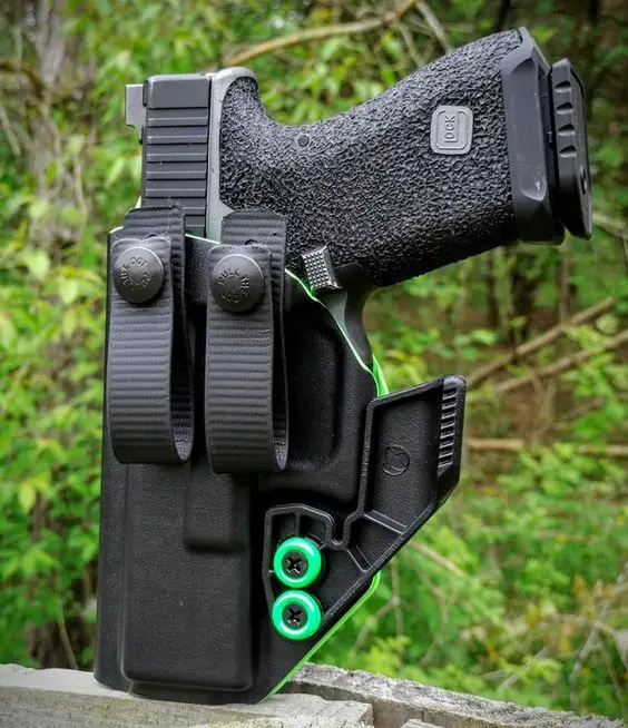 Best Appendix Holster In 2022 – Tested & Reviewed
